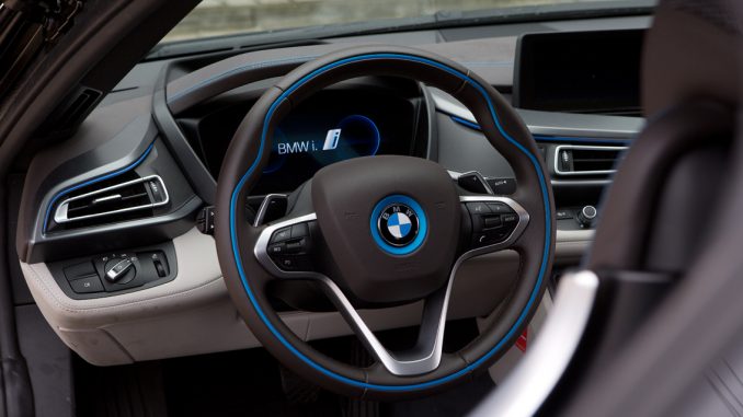BMW i8