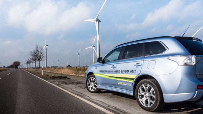 Mitsubishi Outlander Phev im Test bei 163 grad