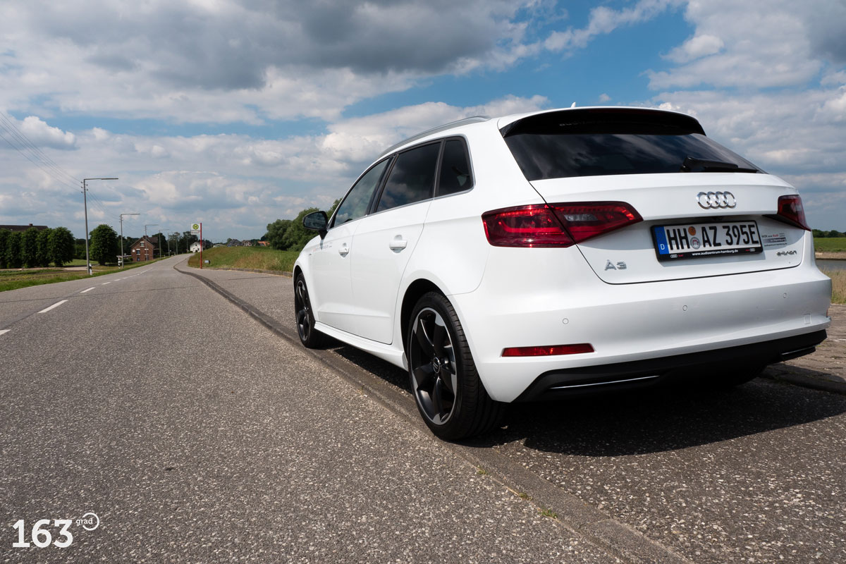 Audi A3 e-tron Test: Reichweite, Aufladen, Ausstattung ... Audi A3 e-tron Test: Reichweite, Aufladen, Ausstattung ...