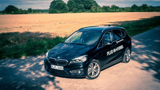 BMW 225 xe Plug In Hybrid BMW 225xe test