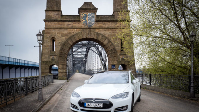 Tesla Model S als Gebrauchtwagen | Foto: 163 Grad