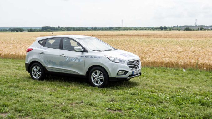 Hyundai ix35 FuelCell Wasserstoffauto im Test von 163 Grad