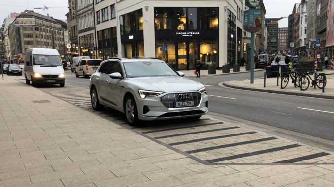 audi-etron-55-quattro-test audi 55 etron test | Foto: 163 Grad