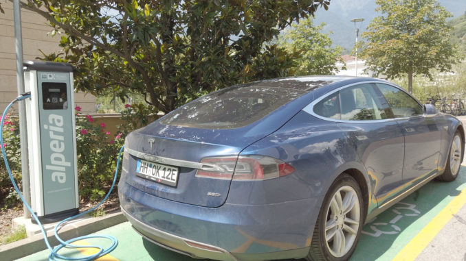 2019-Tesla-Roadtrip-Italien-Meran 2019-tesla-roadtrip-italien-163grad